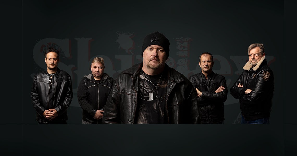 Hosszú várakozás után megjelent végre a Shirley bemutatkozó albuma! Hosszú várakozás után megjelent végre a Shirley bemutatkozó albuma!